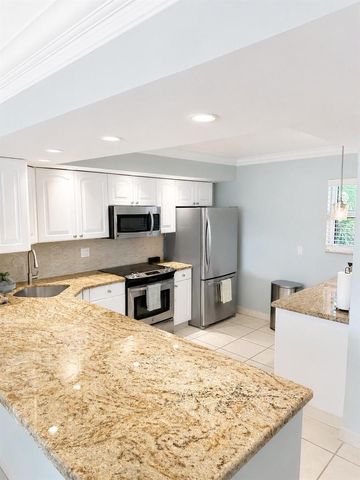 3111 NE 51st Street 301c, Fort Lauderdale, FL 33308