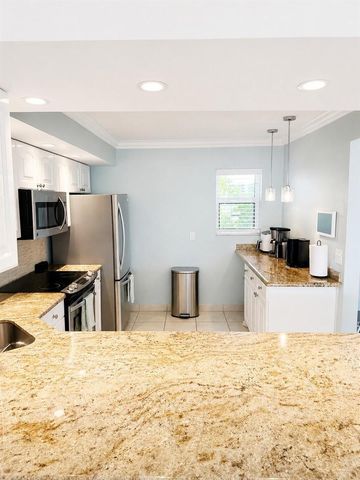 3111 NE 51st Street 301c, Fort Lauderdale, FL 33308