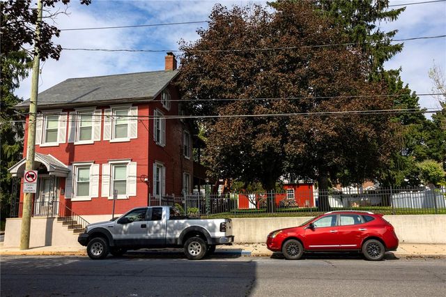 123 Front Street, Catasauqua Boro, PA 18032