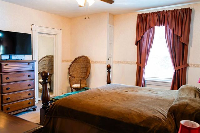 123 Front Street, Catasauqua Boro, PA 18032