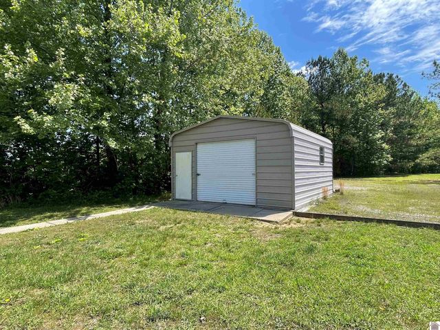 88 Deer Lake Lane, Unit 2, Murray, KY 42071