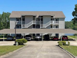 88 Deer Lake Lane, Unit 2, Murray, KY 42071