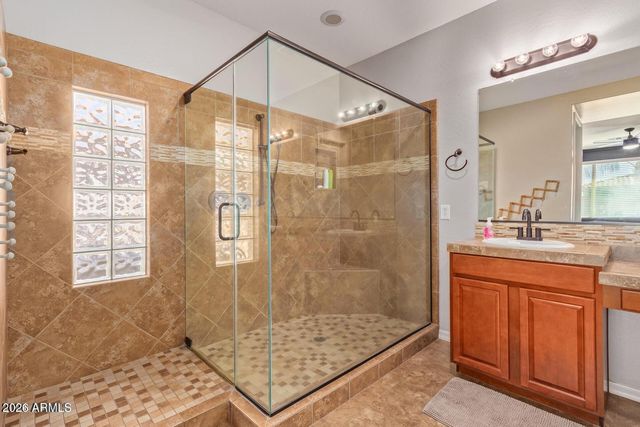 119 W LEATHERWOOD Avenue, San Tan Valley, AZ 85140