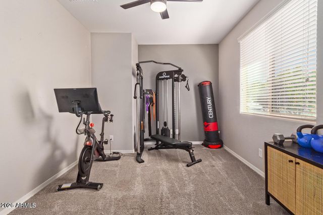 119 W LEATHERWOOD Avenue, San Tan Valley, AZ 85140
