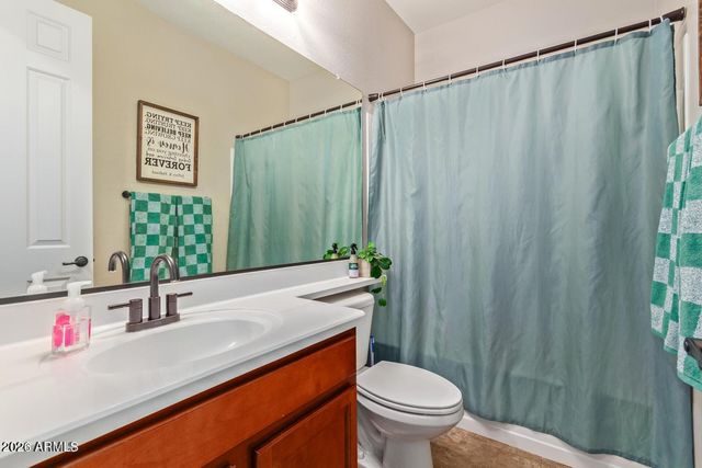 119 W LEATHERWOOD Avenue, San Tan Valley, AZ 85140