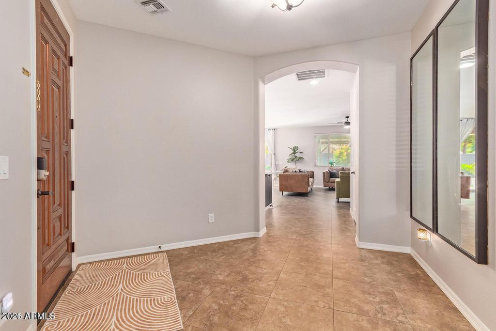 119 W LEATHERWOOD Avenue, San Tan Valley, AZ 85140 — photo 5