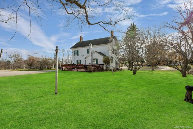 1760 Albertson Lane, Greenport, NY 11944