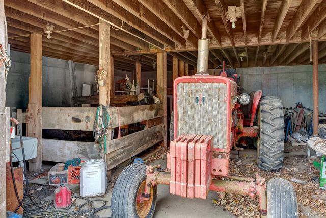 1760 Albertson Lane, Greenport, NY 11944