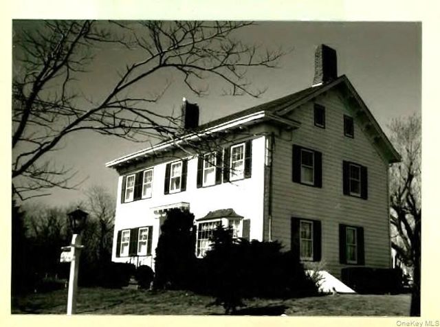 1760 Albertson Lane, Greenport, NY 11944