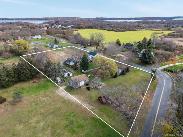 1760 Albertson Lane, Greenport, NY 11944