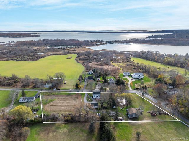 1760 Albertson Lane, Greenport, NY 11944