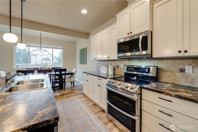 8605 189th Street Ct E, Puyallup, WA 98375