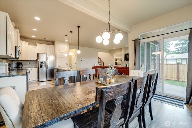 8605 189th Street Ct E, Puyallup, WA 98375