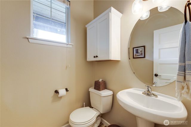 8605 189th Street Ct E, Puyallup, WA 98375