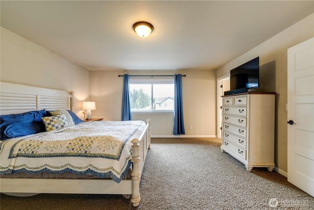 8605 189th Street Ct E, Puyallup, WA 98375