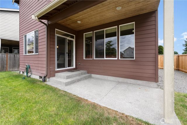 8605 189th Street Ct E, Puyallup, WA 98375