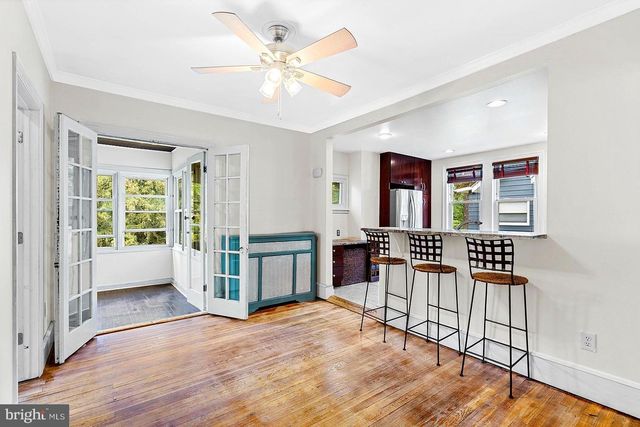 301 LAKEVIEW DR, Collingswood, NJ 08108
