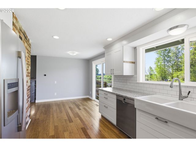 11161 Se RAMONA Dr, Boring, OR 97009