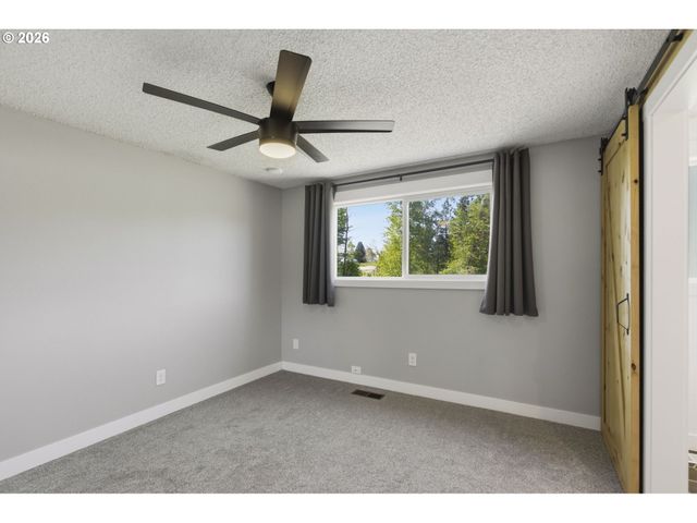 11161 Se RAMONA Dr, Boring, OR 97009