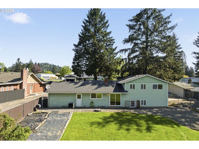 11161 Se RAMONA Dr, Boring, OR 97009