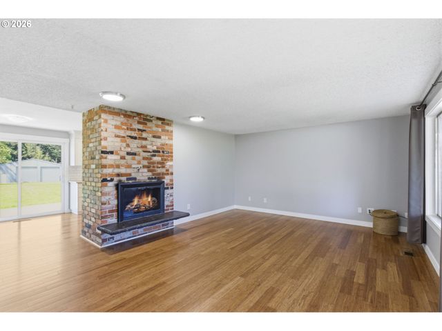 11161 Se RAMONA Dr, Boring, OR 97009