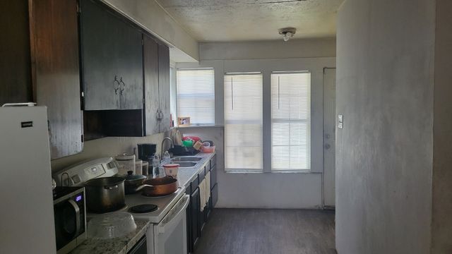 4503 Vandervort Drive, Dallas, TX 75216