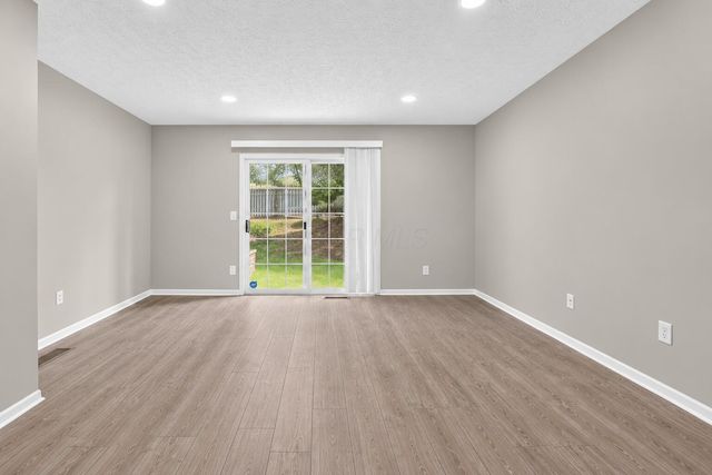 5684 Blendonridge Drive, 93C, Columbus, OH 43230
