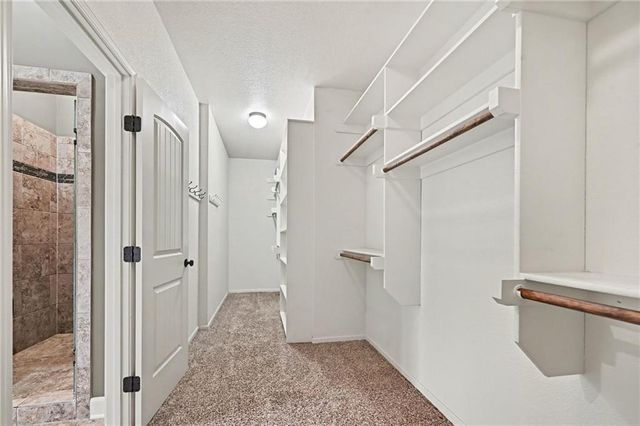 12245 NW Belmont Drive, Platte City, MO 64079