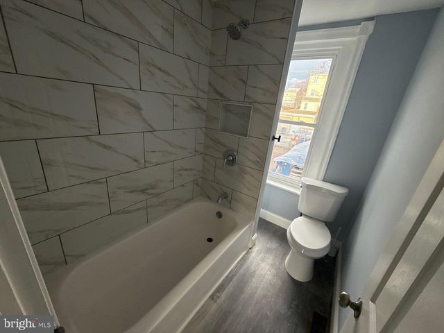 363 E AIRY ST, Norristown, PA 19401