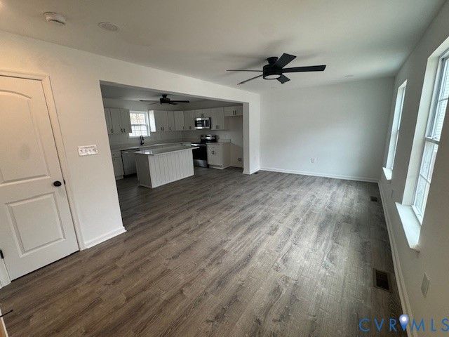 342 Ogden St, West Point, VA 23181