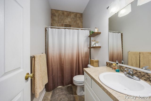 3027 Burritt Street Nw, City Of Grand Rapids, MI 49504