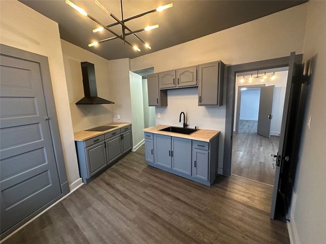 2550 Brownsville Rd., Carrick, PA 15210