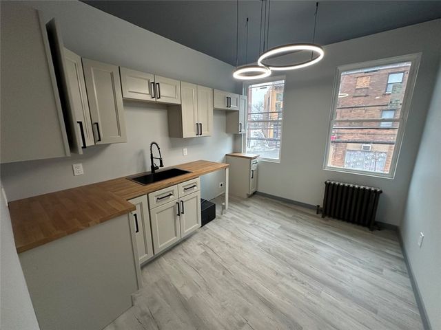 2550 Brownsville Rd., Carrick, PA 15210