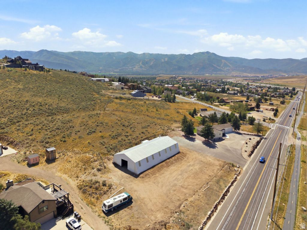 620 E HIGHLAND DR, Park City, UT 84098 — photo 2