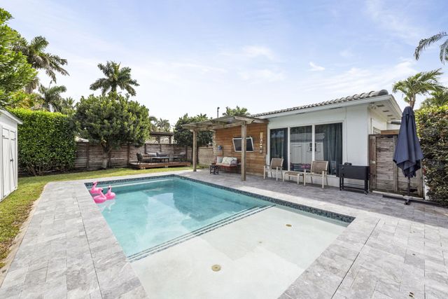 409 N 14th Avenue, Hollywood, FL 33020