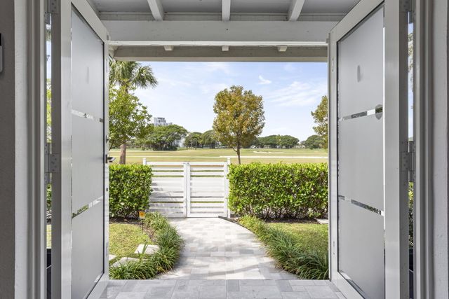 409 N 14th Avenue, Hollywood, FL 33020