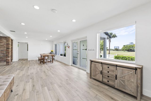 409 N 14th Avenue, Hollywood, FL 33020