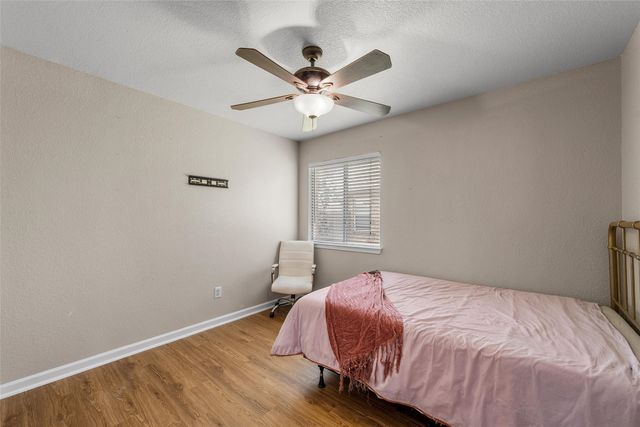 10024 Barton Creek Drive, Waco, TX 76708