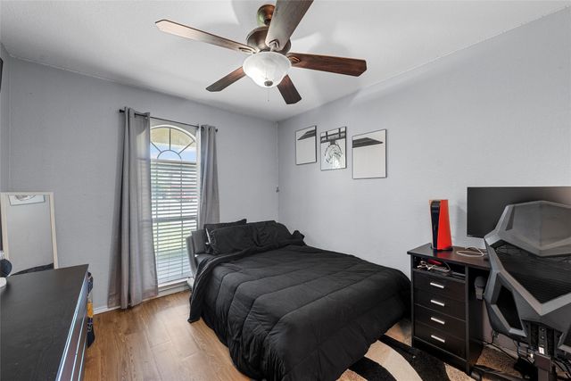 10024 Barton Creek Drive, Waco, TX 76708