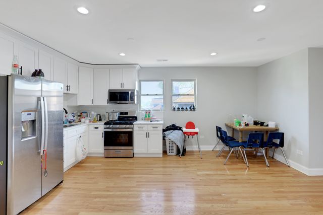 1511 N Monitor Avenue, Chicago, IL 60651