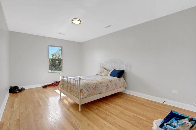 1511 N Monitor Avenue, Chicago, IL 60651