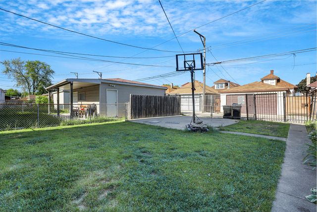 1511 N Monitor Avenue, Chicago, IL 60651