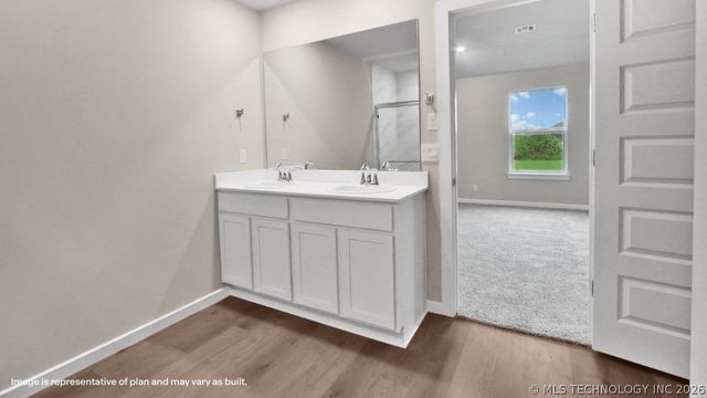 2111 E San Antonio Street, Broken Arrow, OK 74011