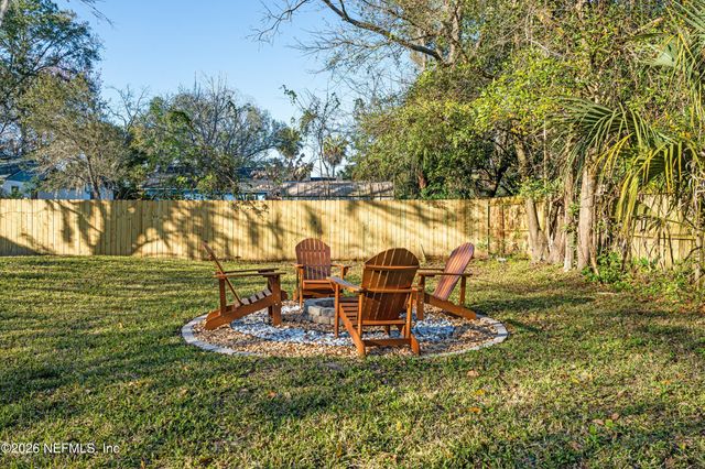 4839 APPLETON Avenue, Jacksonville, FL 32210