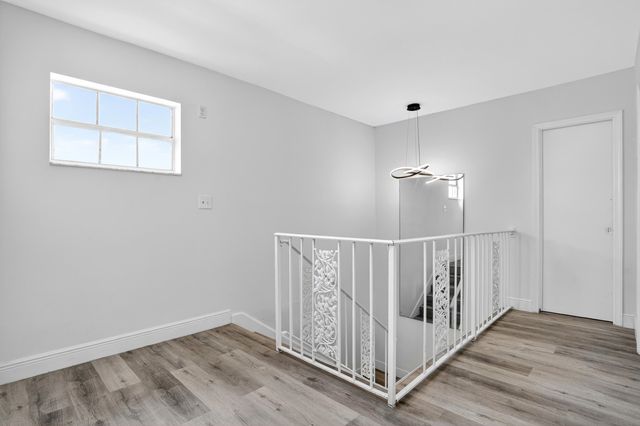 495 SE 8th Street 242, Deerfield Beach, FL 33441
