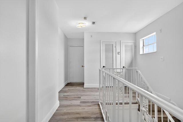 495 SE 8th Street 242, Deerfield Beach, FL 33441