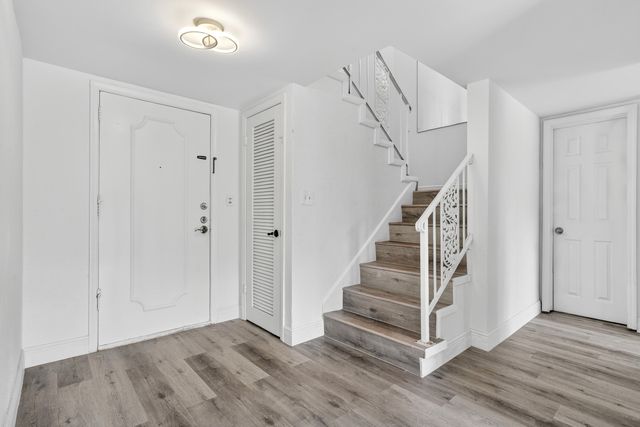 495 SE 8th Street 242, Deerfield Beach, FL 33441