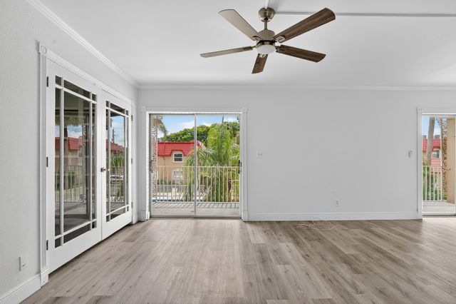 495 SE 8th Street 242, Deerfield Beach, FL 33441