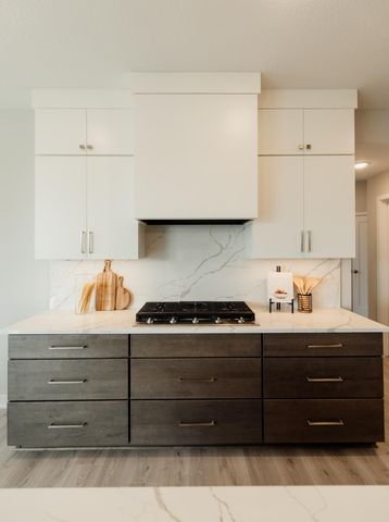 4921 127th Lane NE, Blaine, MN 55449