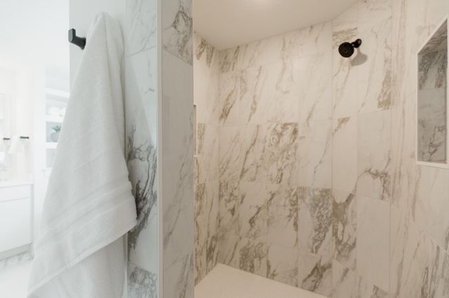 4921 127th Lane NE, Blaine, MN 55449